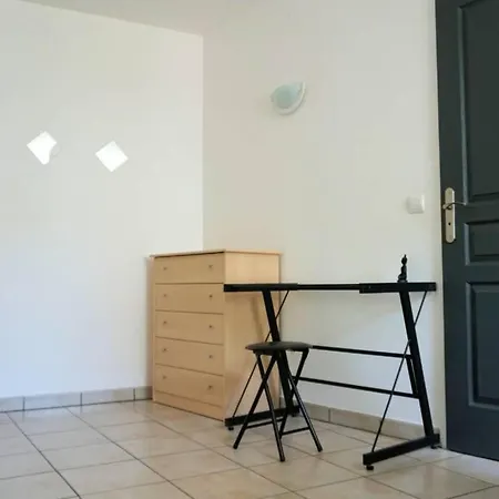Charmant Studio Tout Confort Au Centre Proche Gare Apartmán Valence (Drome)